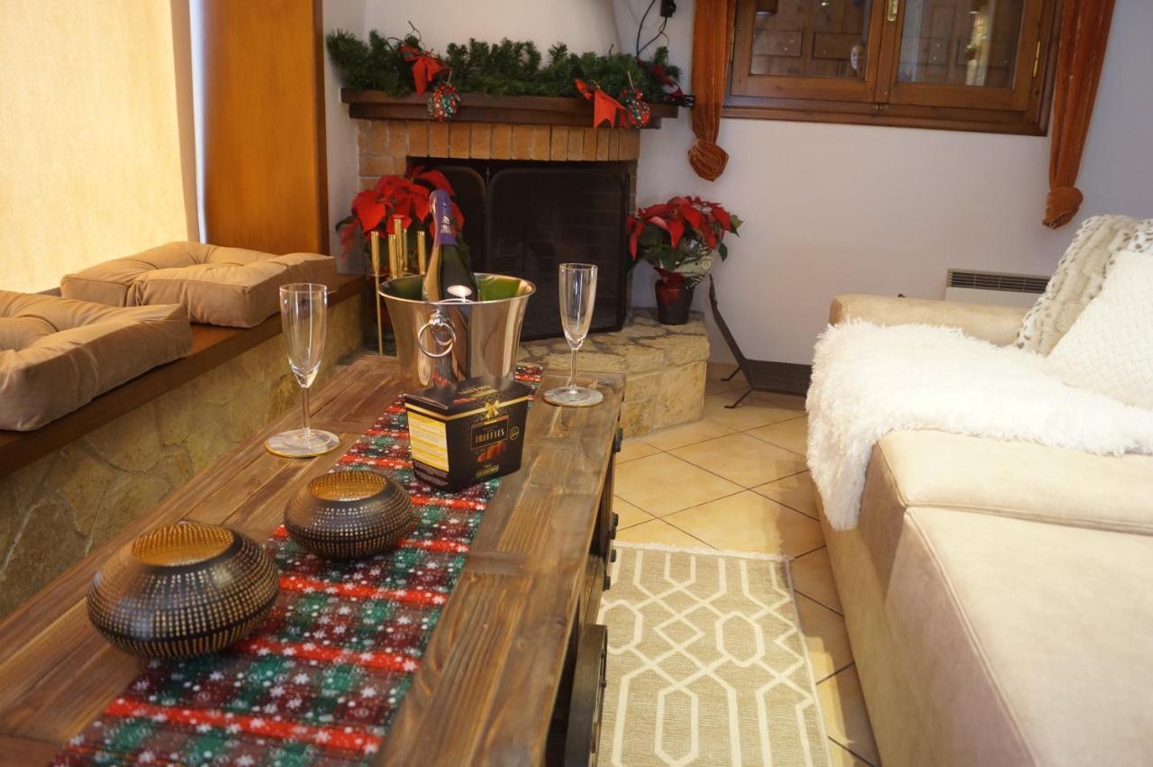Parnassos Chalets Arachova Bagian luar foto