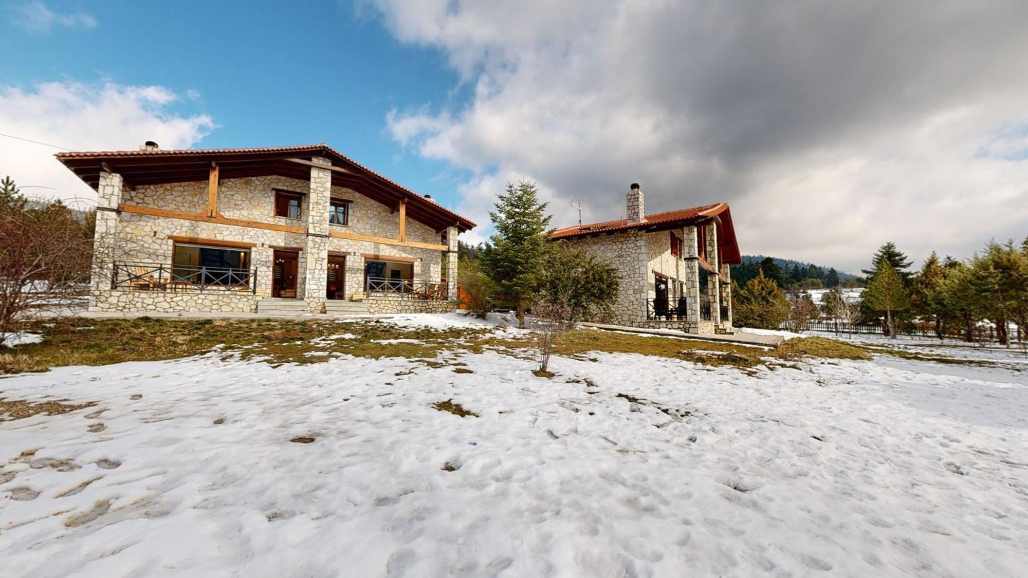 Parnassos Chalets Arachova Bagian luar foto